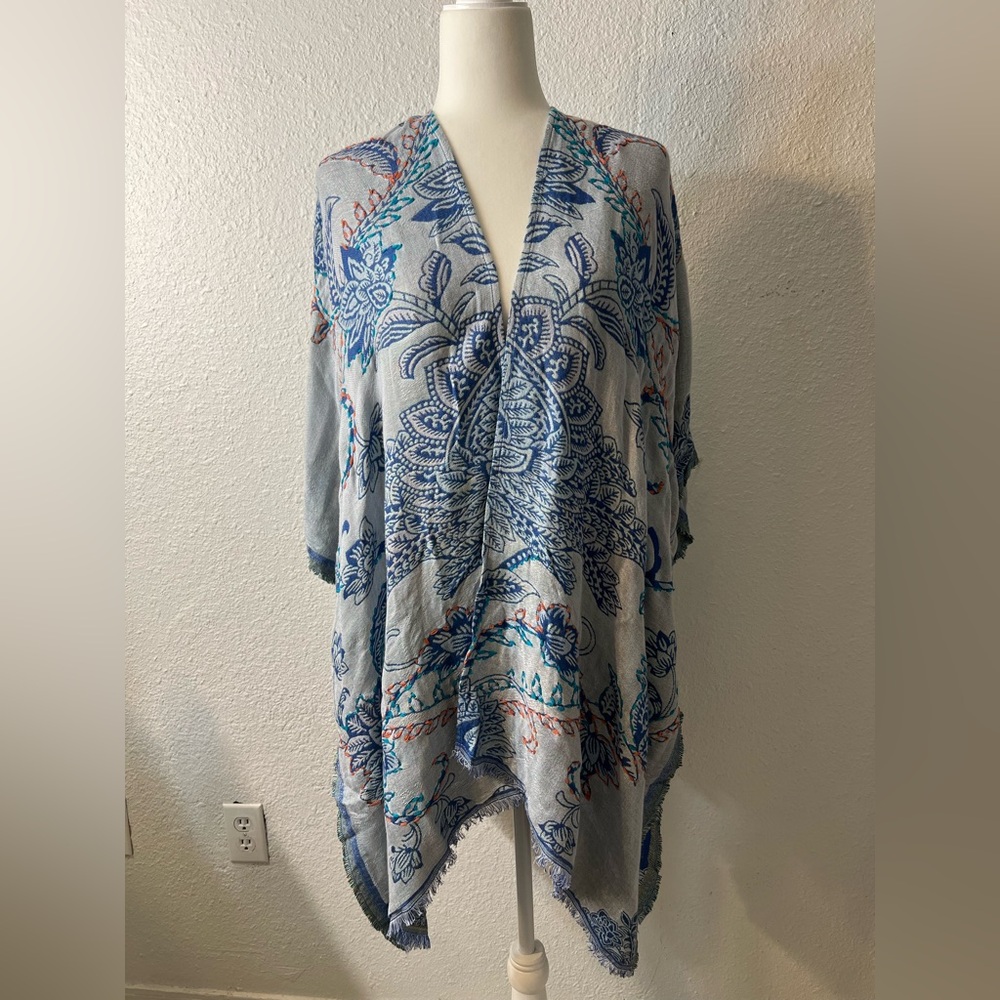 Chico’s Floral Embroidered Jacquard Multi Color Ruana Wrap